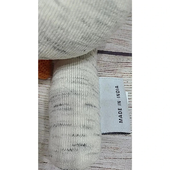 Universal Knitwears Plush Bunny Rabbit Holding a Carrot Stuffed Animal 15" 2022 - Picture 5 of 6